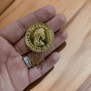 Peinecillo Moneda Dorado