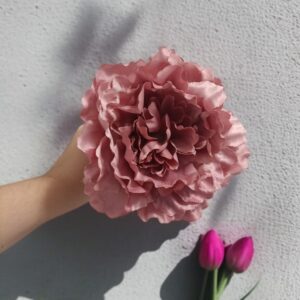 Peonía de Flamenca Grande Rosa Maquillaje