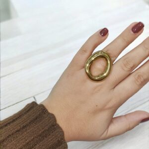 Anillo Diseño Ovalado Dorado