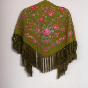 Mantoncillo Clavel Verde Oliva Bordado Rojo