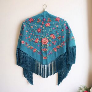 Mantoncillo Clavel Turquesa Bordado Rojo