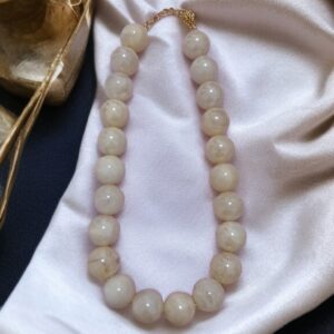 Collar de Bolas Beige - Crema con Brillo