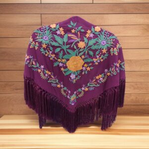 Mantoncillo Soleá Berenjena Bordado Coral