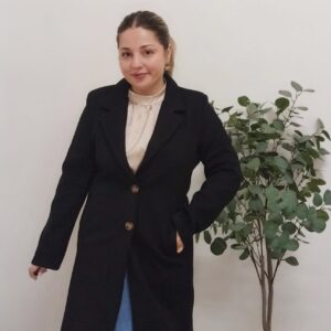 Abrigo de Paño Liso Negro