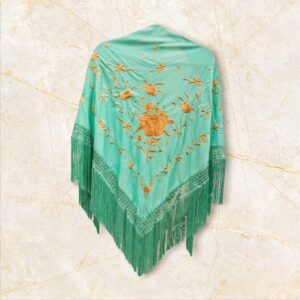 Mantoncillo Verde Agua Bordado Flor Dorado