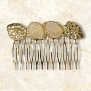 Peinecillo Dorado con Piedras Beige